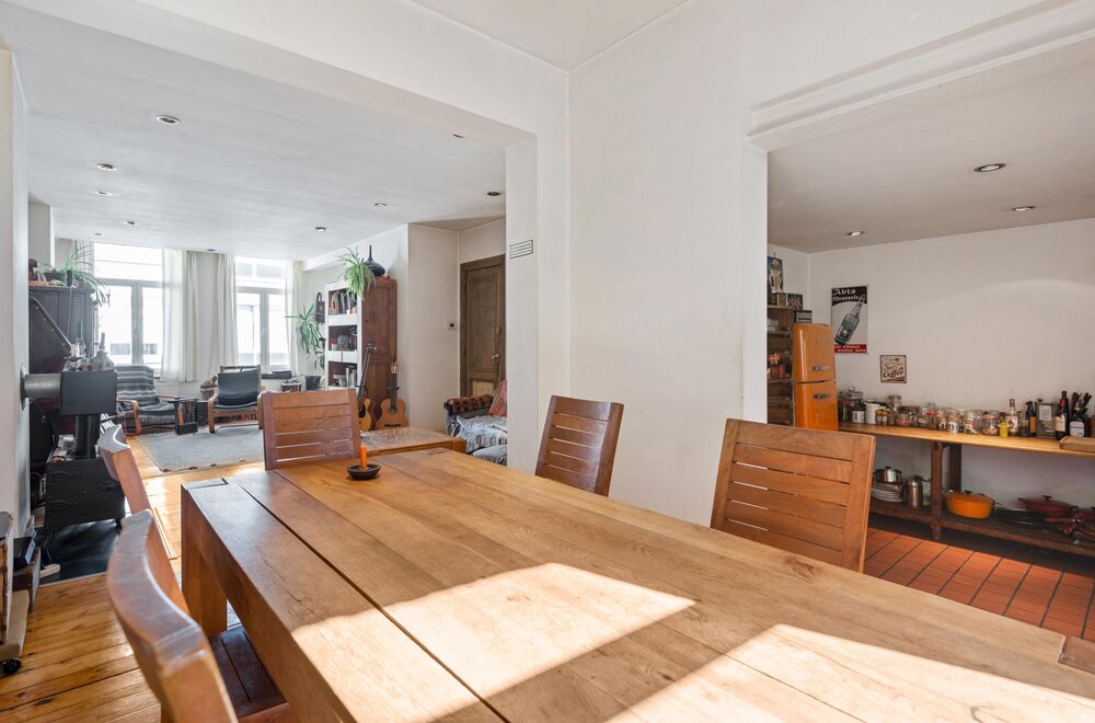 zeer-ruime-topgelegen-multifunctionele-woning-met-magazijn-atelier013.jpg
