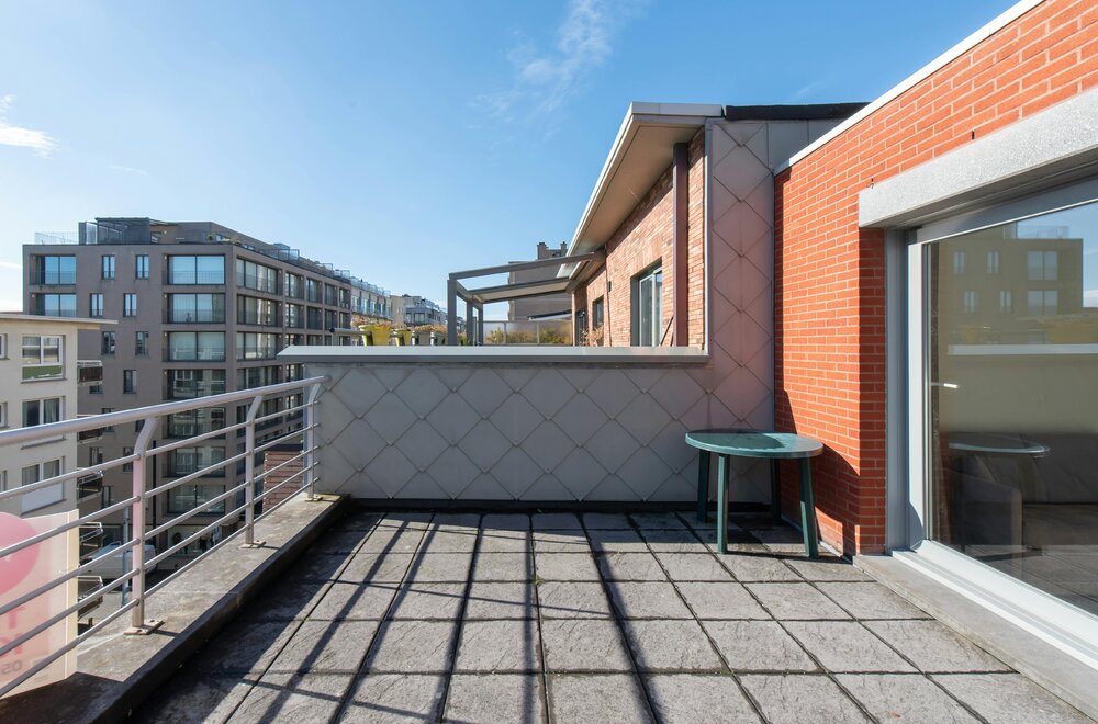 zuidgerichte-dakstudio-met-ruime-terrassen-op-topligging-010.jpg