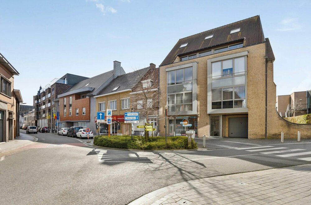 2-kamerappartement-te-koop-in-de-veurnestraat-in-poperinge018.jpg