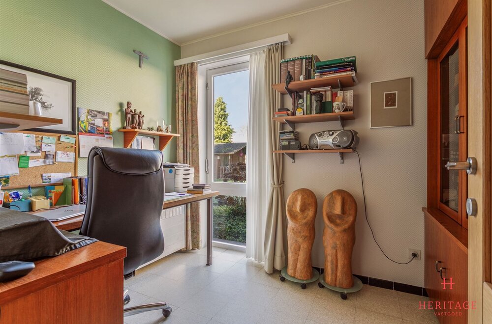 open-gezinswoning-met-zuidgerichte-tuin-in-rustige-straat-te-wielsbeke014.jpg