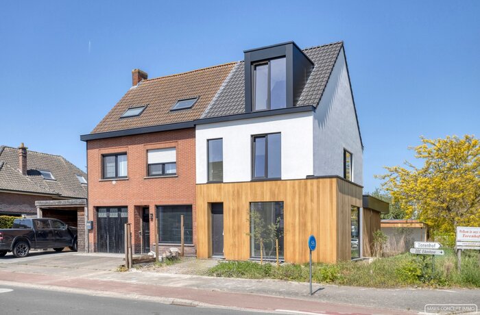 8790 Waregem