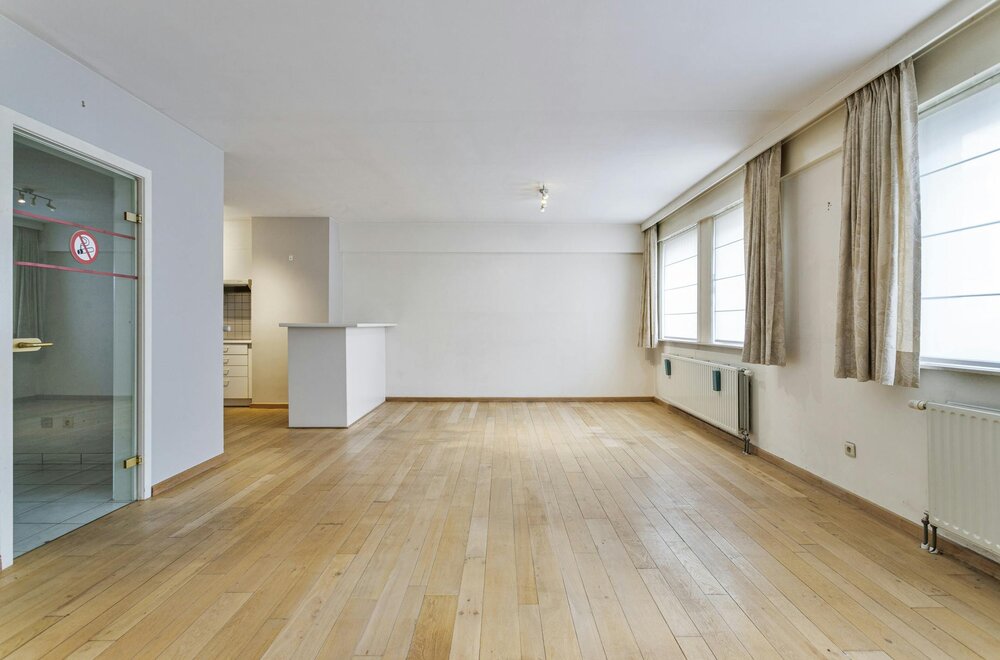 appartement-te-koop-in-ieper-met-2-kamers003.jpg