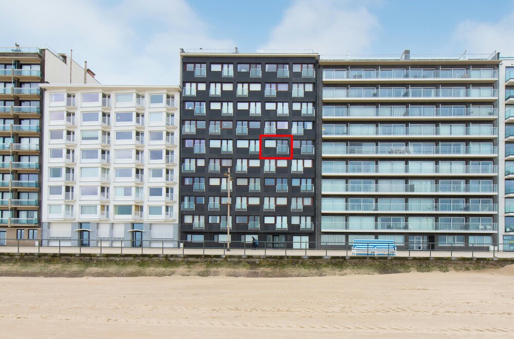 prachtige-studio-met-fenomenaal-zeezicht-zeedijk-240-middelkerke-003.jpg