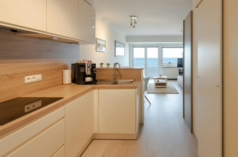 prachtige-studio-met-fenomenaal-zeezicht-zeedijk-240-middelkerke-006.jpg
