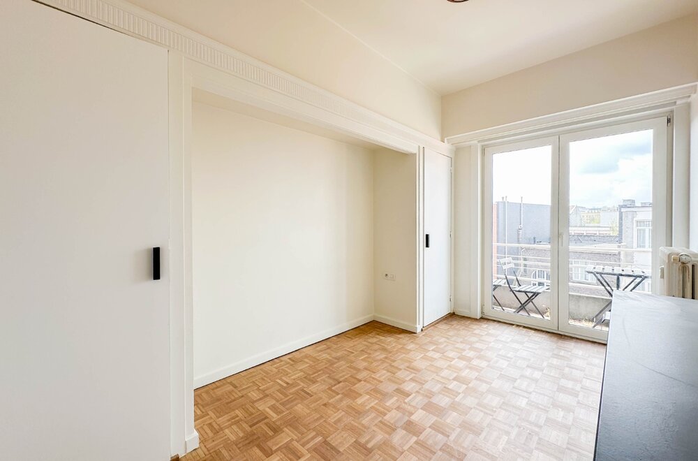 te-koop-landelijk-gerenoveerd-2-slaapkamer-appartement-met-kelder-in-centrum-gent015.jpg