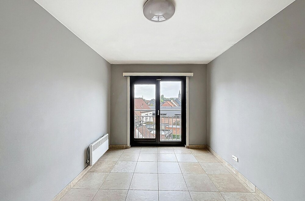 appartement-met-2-slaapkamers-in-hartje-eeklo011.jpg