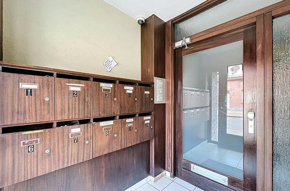 appartement-met-2-slaapkamers-in-hartje-eeklo015.jpg