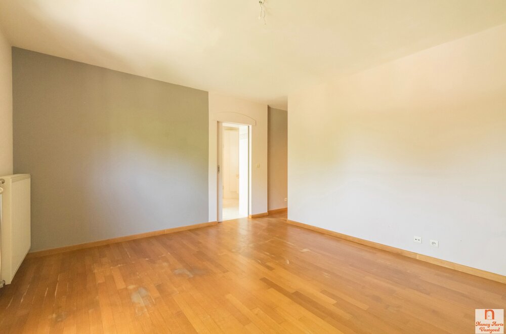 uitzonderlijke-woning-met-kantoorruimte-op-toplocatie019.jpg