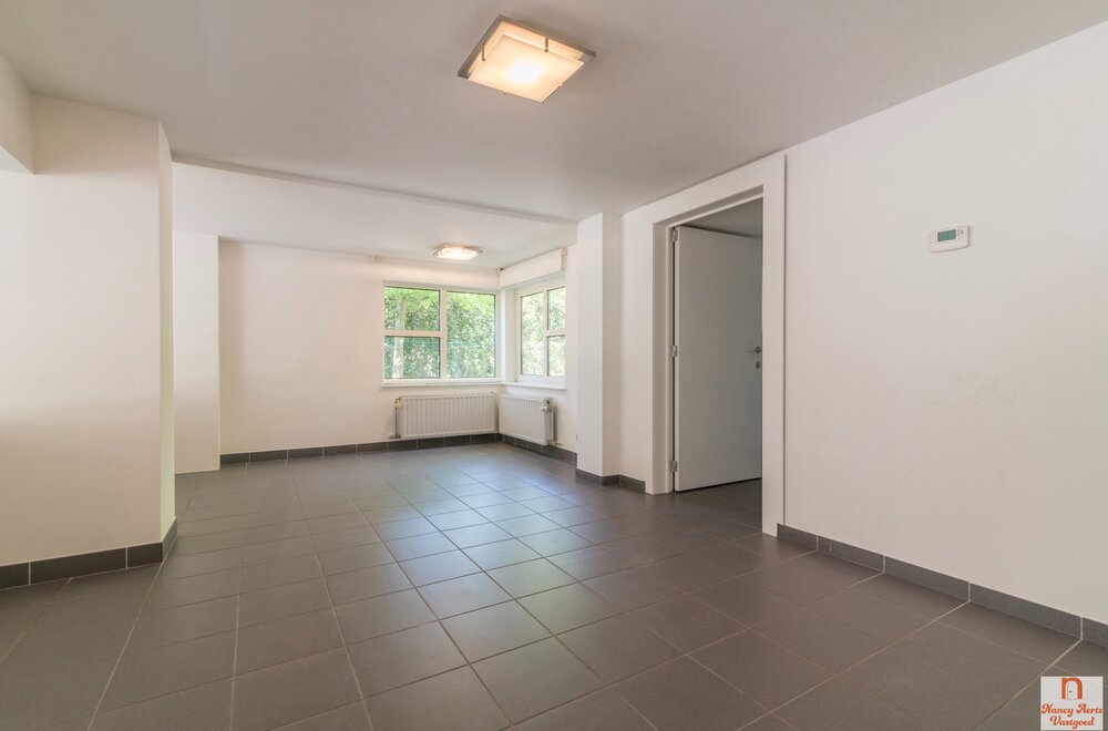 uitzonderlijke-woning-met-kantoorruimte-op-toplocatie027.jpg
