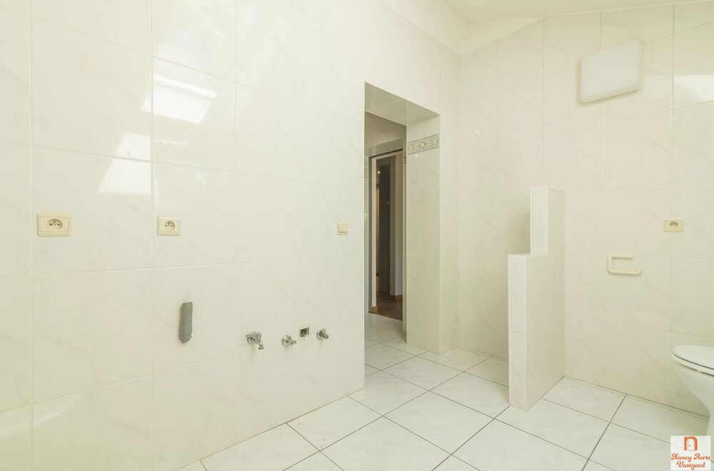 uitzonderlijke-woning-met-kantoorruimte-op-toplocatie047.jpg