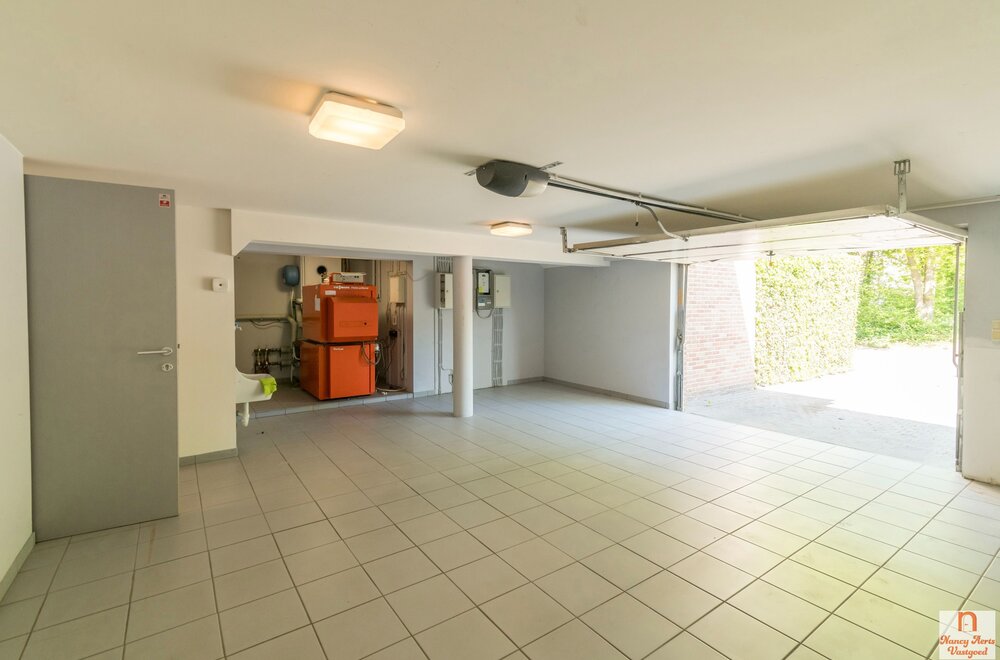 uitzonderlijke-woning-met-kantoorruimte-op-toplocatie053.jpg