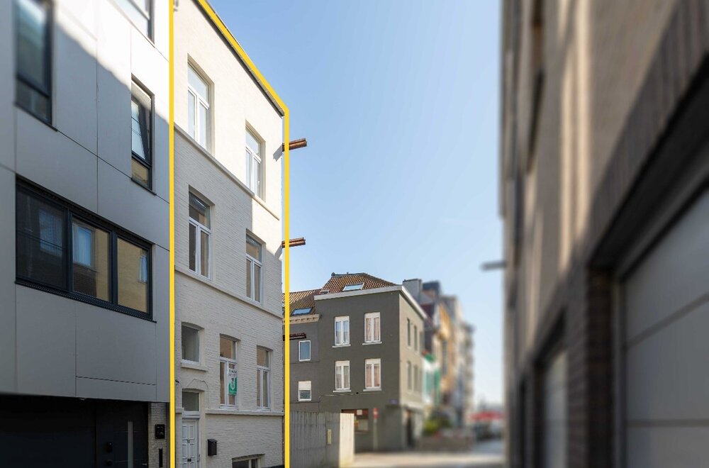 volledig-gerenoveerde-comfortabele-woning-aan-het-paulusplein-020.jpg