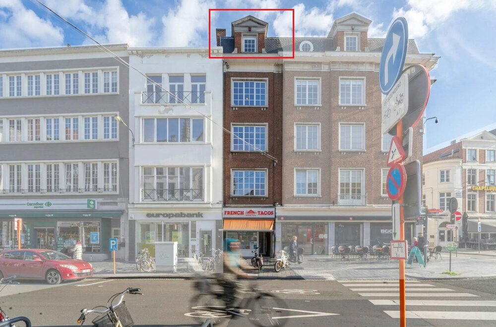 super-interessant-ver-nieuw-d-appartement-in-het-centrum001.jpg