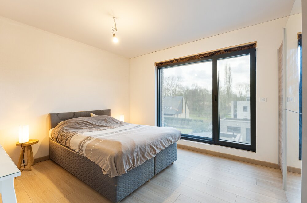 ruime-volledig-gerenoveerde-woning-te-koop-in-de-panne-017.jpg