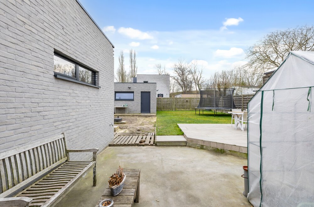 ruime-volledig-gerenoveerde-woning-te-koop-in-de-panne-019.jpg