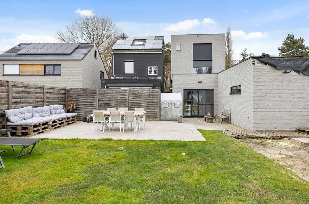 ruime-volledig-gerenoveerde-woning-te-koop-in-de-panne-021.jpg