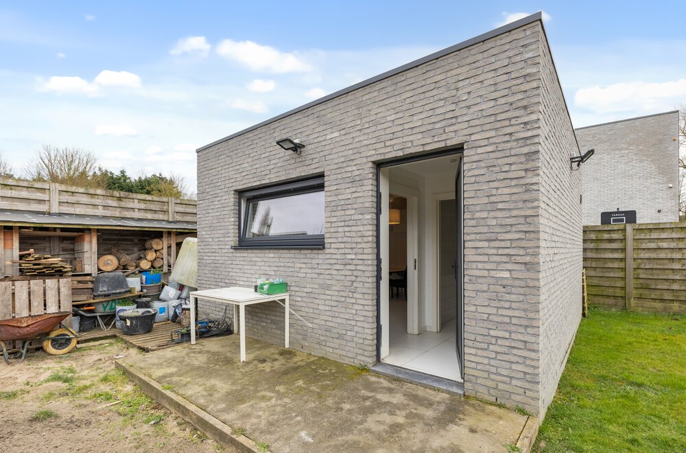 ruime-volledig-gerenoveerde-woning-te-koop-in-de-panne-023.jpg
