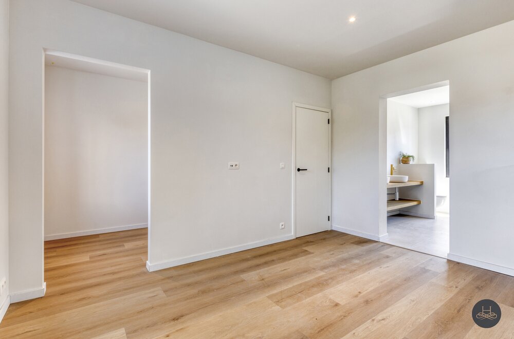 stijlvolle-energiezuinige-en-gerenoveerde-woning-met-tuin014.jpg