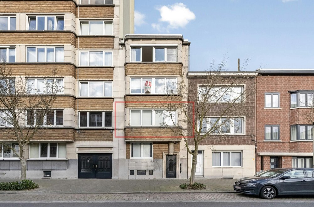appartement-met-2-slaapkamers-te-koop-in-de-tentoonstellingswijk-te-antwerpen018.jpg