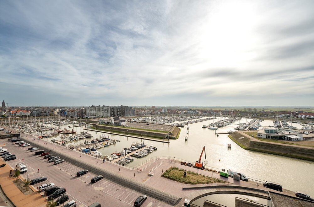 volledig-gerenoveerd-appartement-met-prachtig-zicht-op-de-jachthaven008.jpg