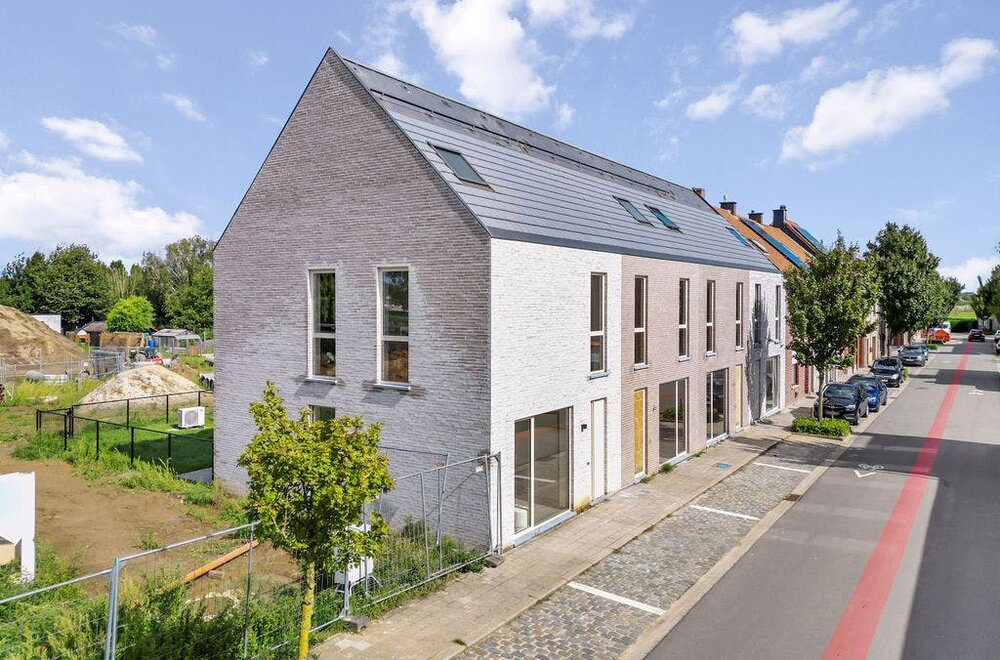 afgewerkte-nieuwbouwwoning-te-koop-regio-harelbeke-011.jpg