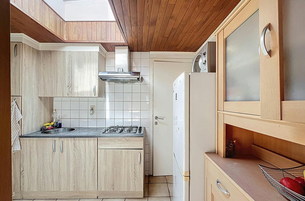 stadswoning-met-2-slaapkamers-te-koop-in-eeklo002.jpg