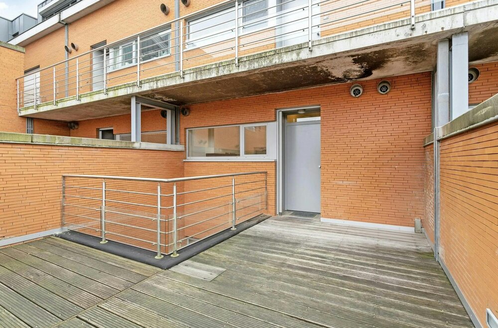 duplex-appartement-met-3-slaapkamers-en-3-terrassen-te-koop-016.jpg