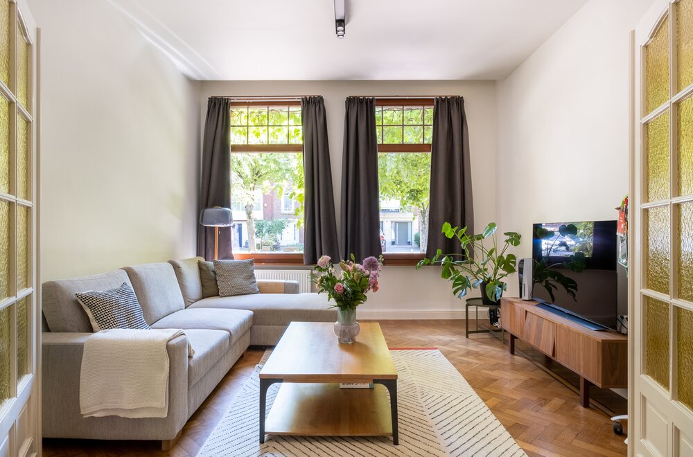 charme-ten-top-in-huis-met-3-wooneenheden-003.jpg