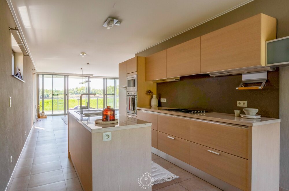 lichtrijk-duplex-appartement-met-zicht-op-de-schelde007.jpg
