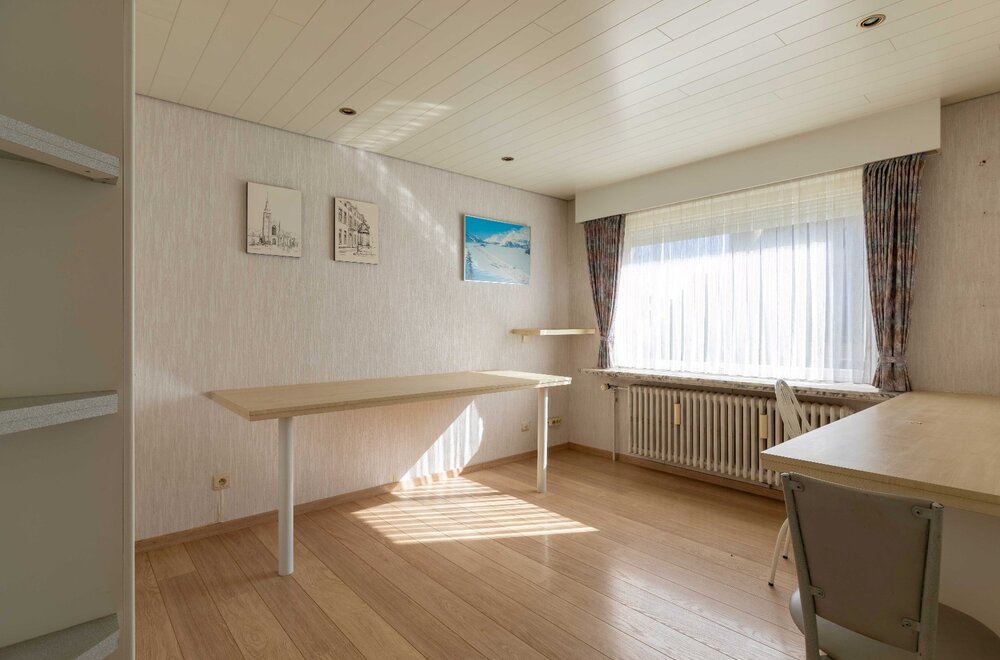 gezellige-woning-met-karakter-atelier-en-prachtige-tuin-2-percelen-in-residentieel-sint-andries-014.jpg