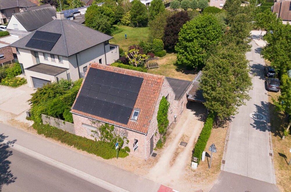 instapklare-villa-op-817-m-met-ruime-tuin-in-zeveneken-lochristi-020.jpg