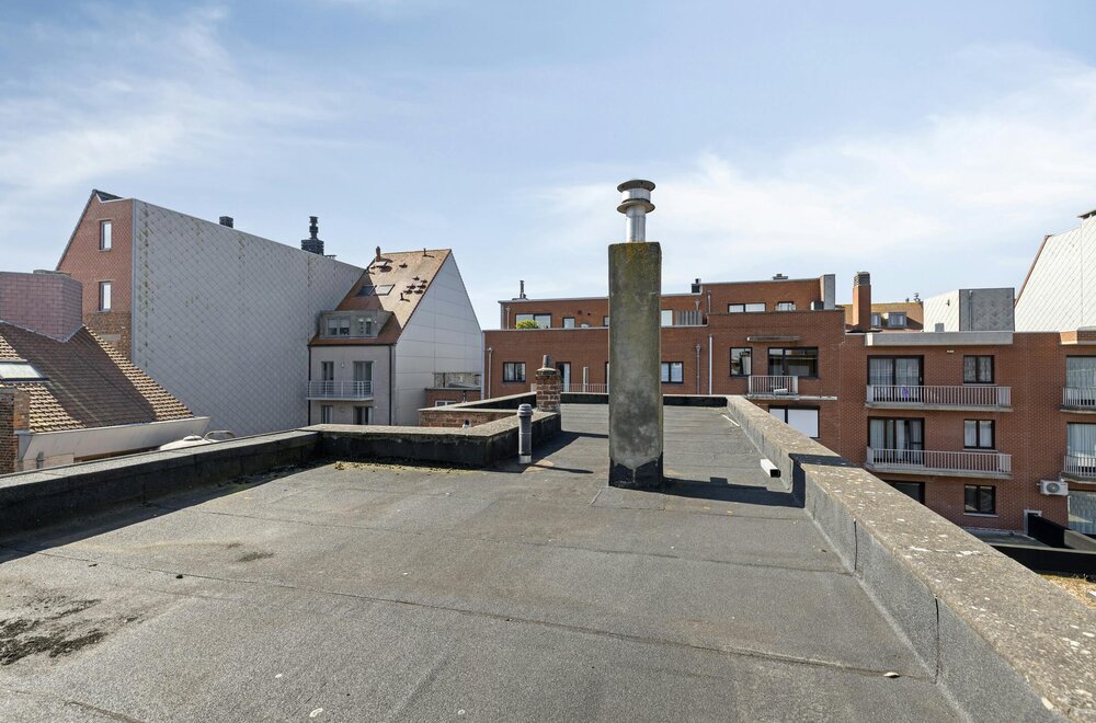 gerenoveerd-appartement-met-2-slaapkamers-in-koksijde-bad009.jpg