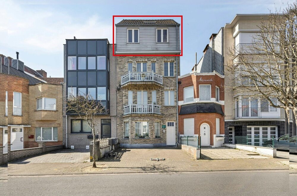 gerenoveerd-appartement-met-2-slaapkamers-in-koksijde-bad011.jpg