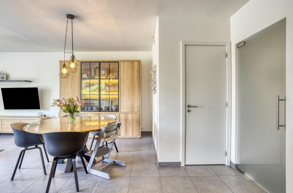 energiezuinig-gelijkvloers-appartement-met-terras-in-boom008.jpg