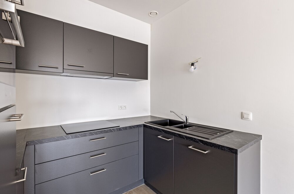 63b-02-07008.jpg