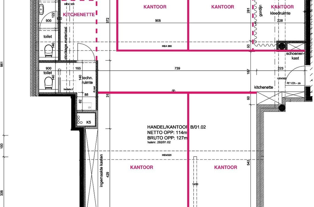 recent-kantoor-praktijk-met-veel-mogelijkheden-visibiliteit-en-riant-terras-op-1ste-verdieping-015.jpg