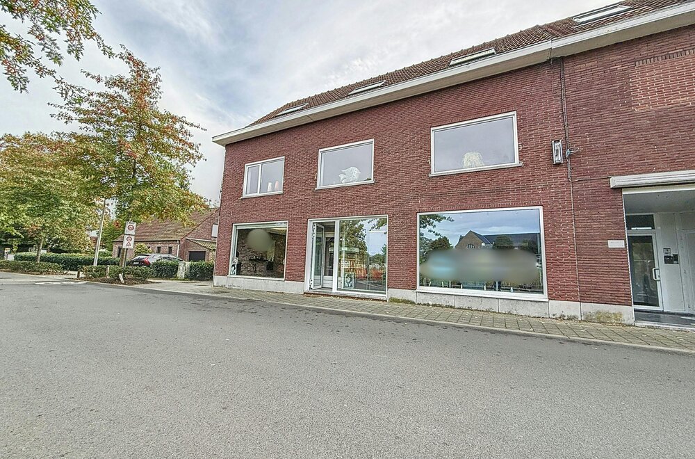 patrimoniumvennootschap-met-opbrengsteigendom-en-handelspand-in-essen-antwerpen002.jpg