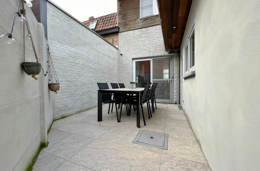instapklaar-huis-te-koop-in-het-centrum-van-langemark-met-uitweg-009.jpg