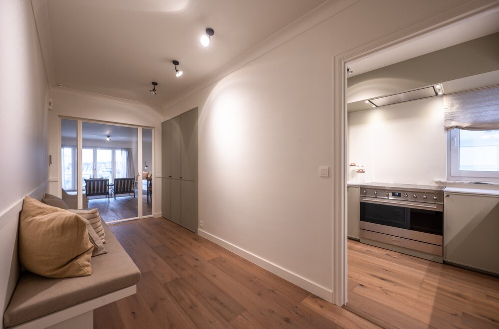 uiterst-smaakvol-en-lichtrijk-appartement-met-open-zicht-op-zee-en-park-in-duinbergen013.jpg