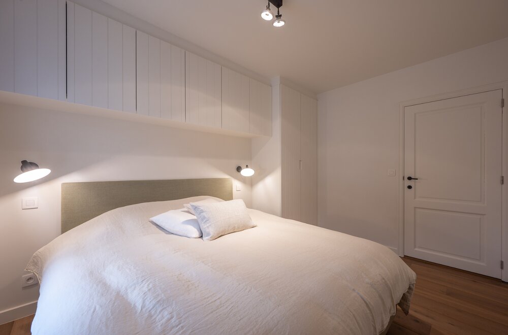 uiterst-smaakvol-en-lichtrijk-appartement-met-open-zicht-op-zee-en-park-in-duinbergen016.jpg
