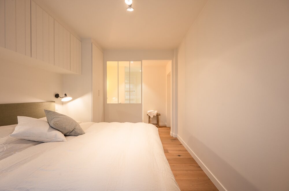 uiterst-smaakvol-en-lichtrijk-appartement-met-open-zicht-op-zee-en-park-in-duinbergen017.jpg