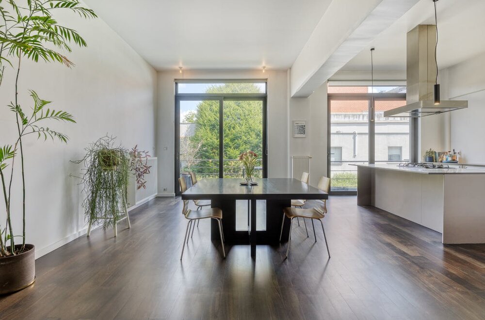 lichtrijke-loft-te-koop-aan-de-kanaalzone-dansaert-brussel001.jpg