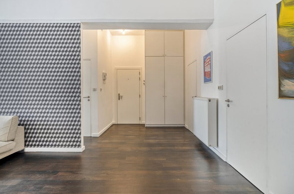 lichtrijke-loft-te-koop-aan-de-kanaalzone-dansaert-brussel010.jpg