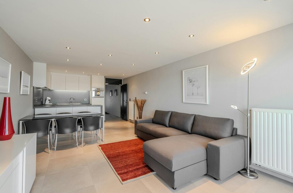 prachtig-appartement-met-frontaal-zeezicht-te-koop-in-middelkerke-008.jpg