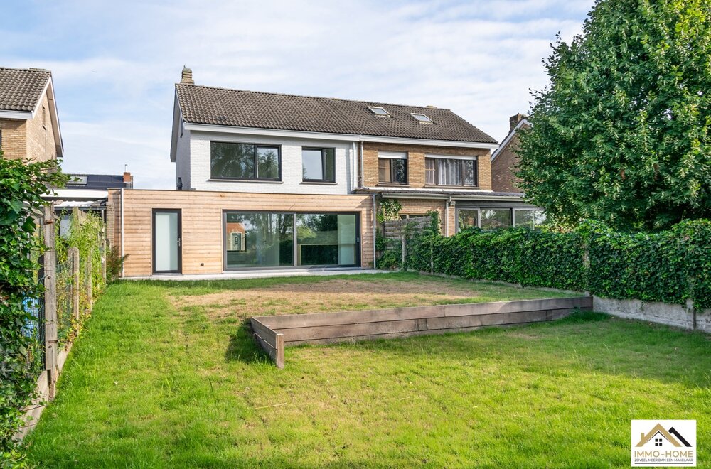gerenoveerde-woning-op-top-ligging-in-lochristi002.jpg