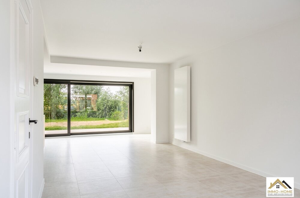 gerenoveerde-woning-op-top-ligging-in-lochristi003.jpg