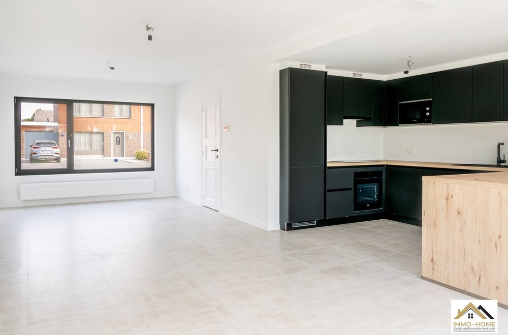 gerenoveerde-woning-op-top-ligging-in-lochristi005.jpg