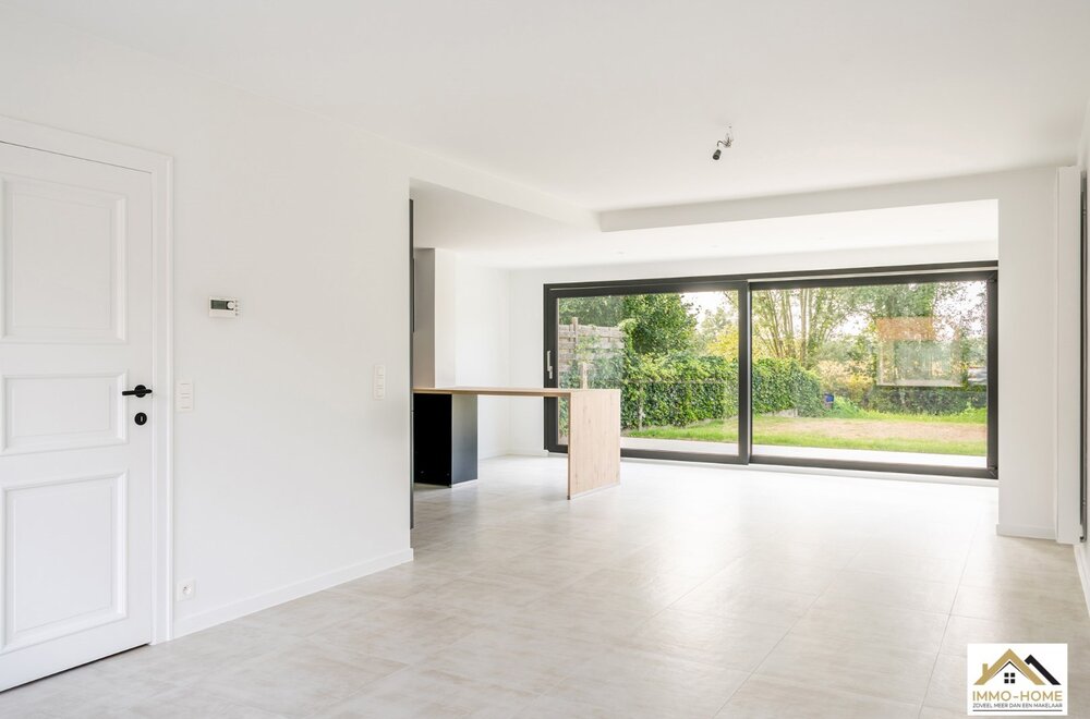 gerenoveerde-woning-op-top-ligging-in-lochristi006.jpg