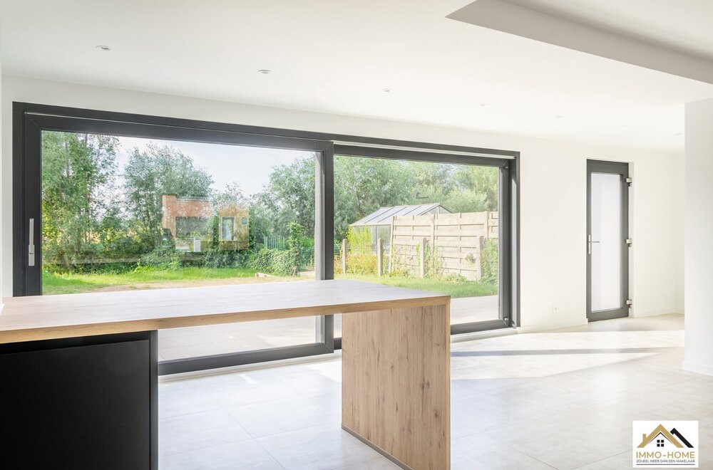 gerenoveerde-woning-op-top-ligging-in-lochristi014.jpg