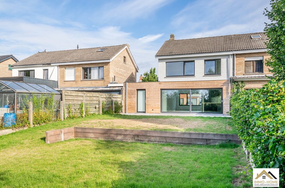 gerenoveerde-woning-op-top-ligging-in-lochristi018.jpg